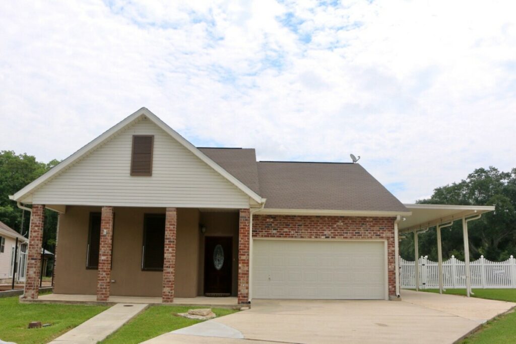 Camp Listings Rosslyn Stone